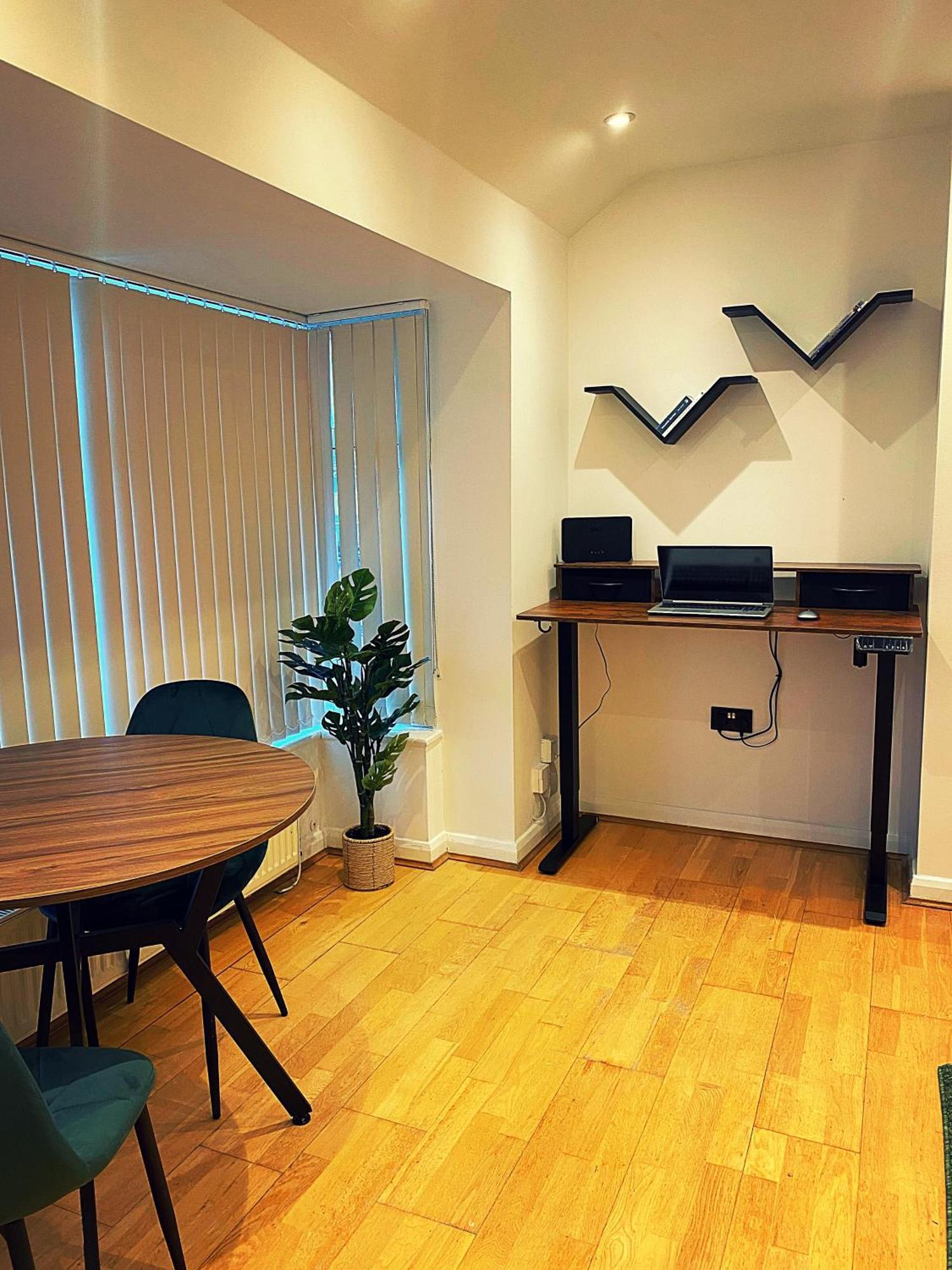 133C Hibrid Home أكسفورد المظهر الخارجي الصورة